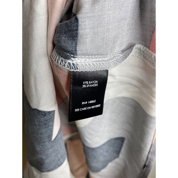 Torrid Blouse Size 2 18/20 Women's Color Block Geometric Multicolor Adjustable - Picture 5 of 7